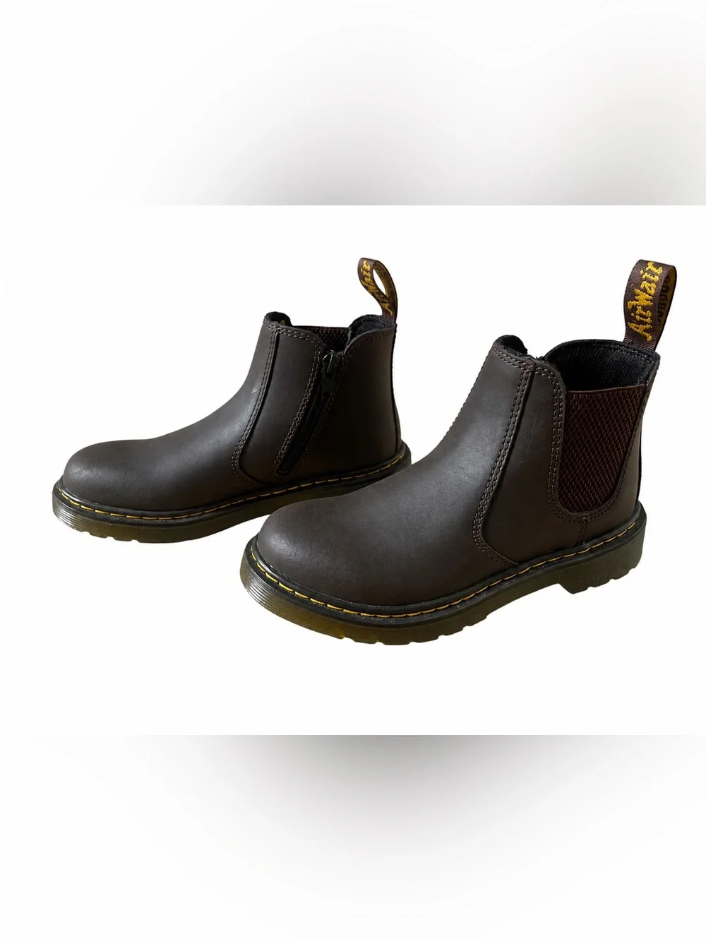 Dr. Martens 2976 J Youth Chelsea Boots Dark Brown Wildhorse Leather Side Zip US
